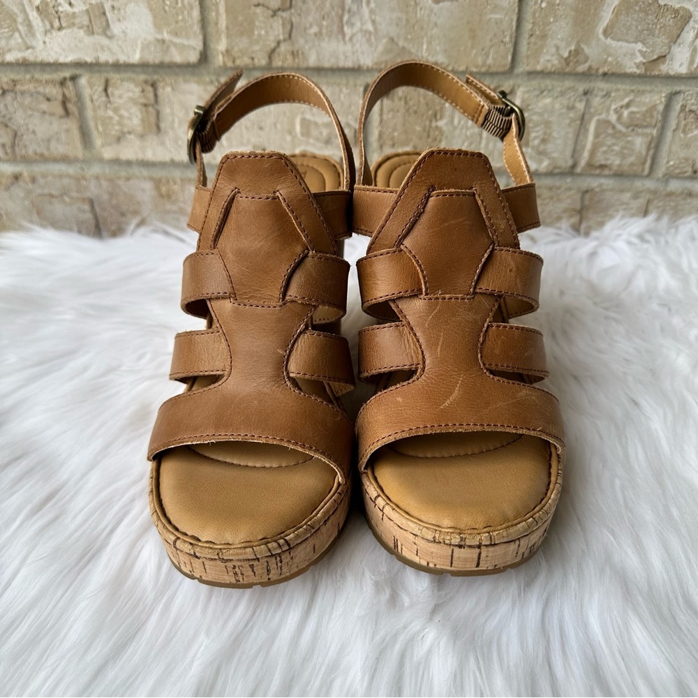 Born Leather Bernese Cage
Wedge Heel Sandals Size 8M 🌸 - Picture 9 of 12